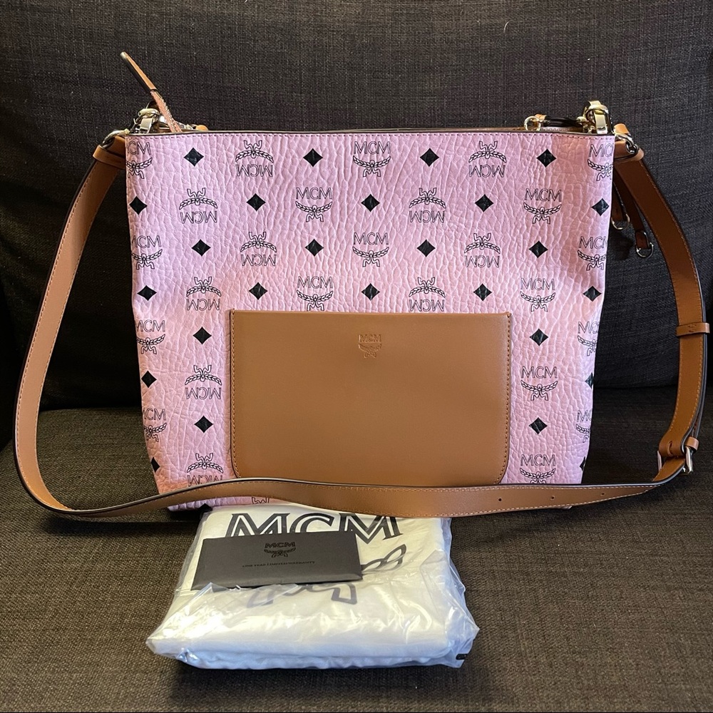 SOLD MCM Klara Medium Visetos Hobo Bag - Pink - NWOT - Picture 2 of 13